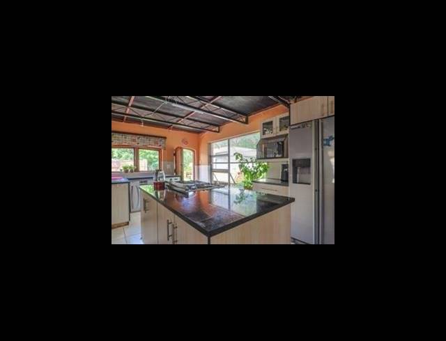 FARM FOR SALE IN RISPARK